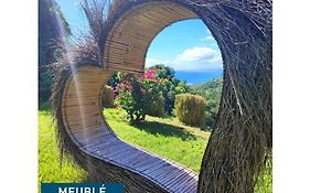 Gîte 4 étoiles, la Vieille Sucrerie St Claude Guadeloupe, Jacuzzi Spa privatif, vue exceptionnelle sur la mer des Caraïbes